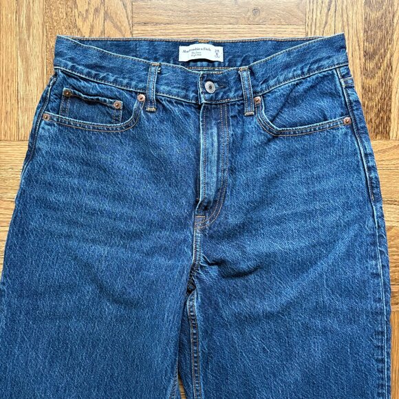 A&F High Rise Loose Jean - Dark Wash - Picture 2 of 5